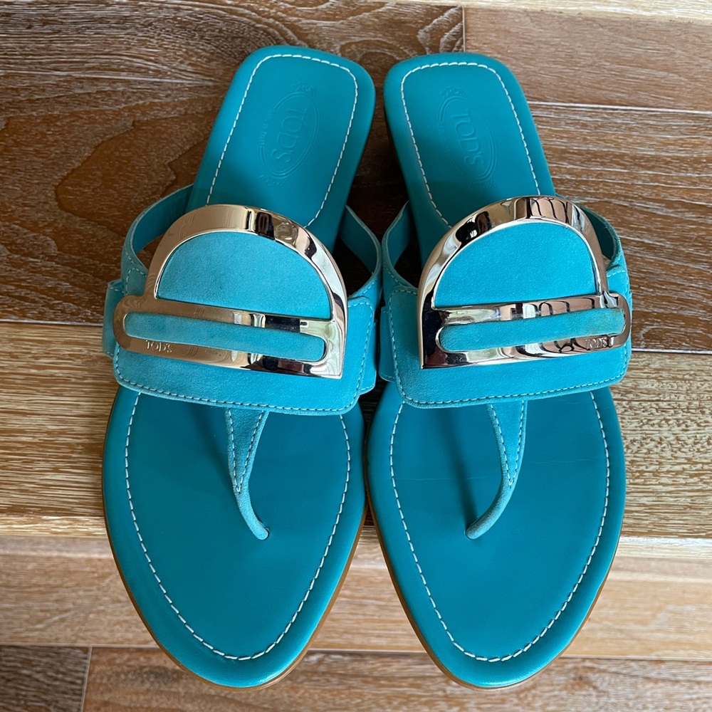 Tod’s sandals